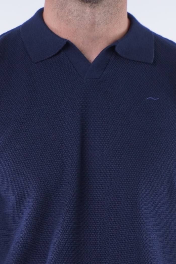 REMERA POLO TRAMADA NOHA