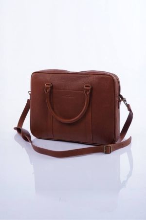 MALETIN CUERO STRATO